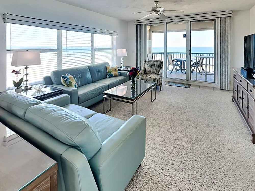 Condo (3 Bedrooms)