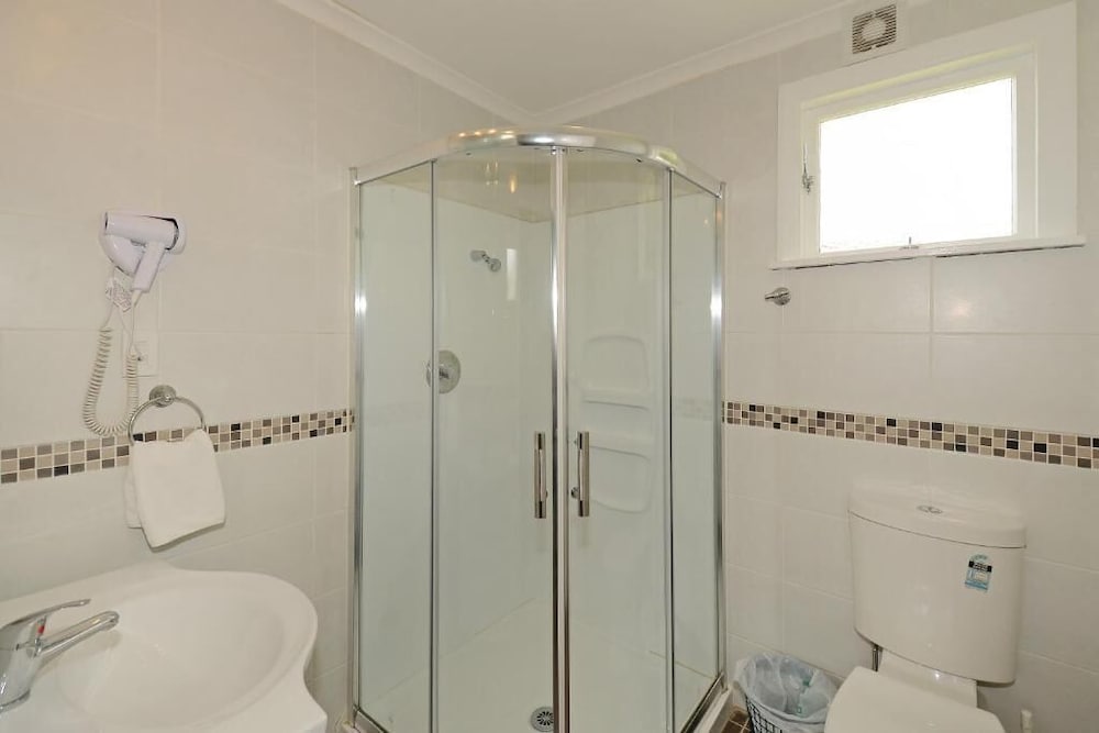 Standard Room, 1 Bedroom (Unit 15) photo 3