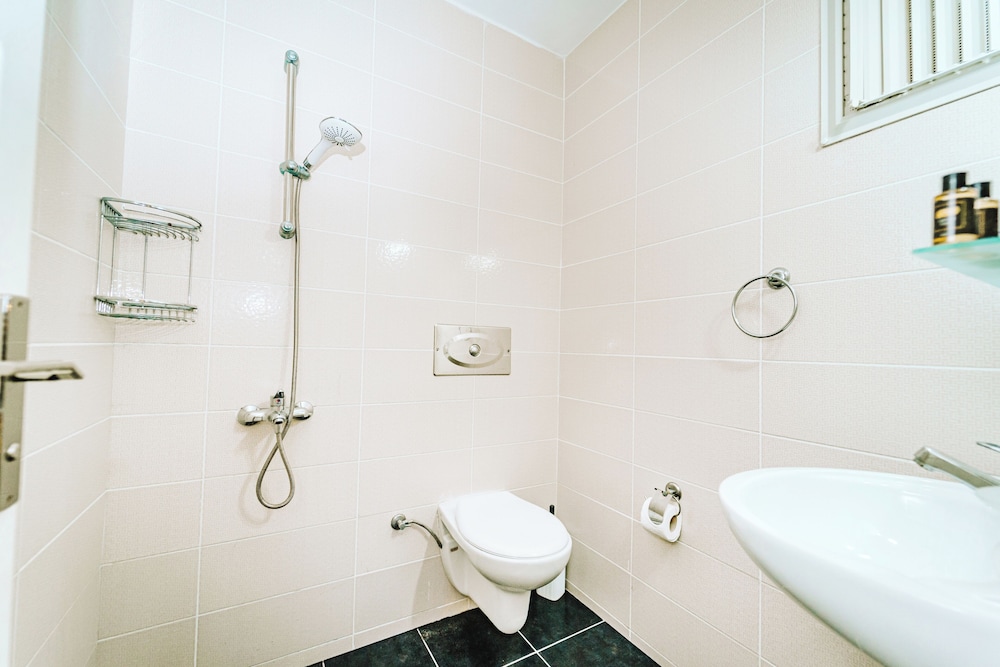 Standard Triple Room photo 3