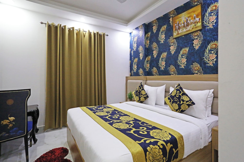 Deluxe Double Room - Photo 1