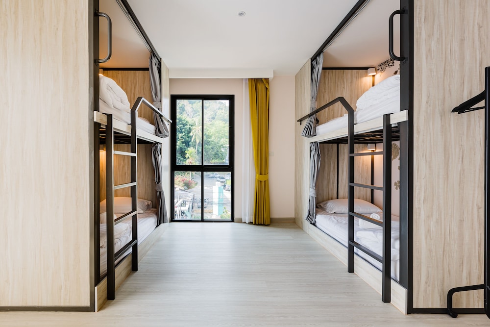 Comfort Shared Dormitory For 4 Persons photo 2