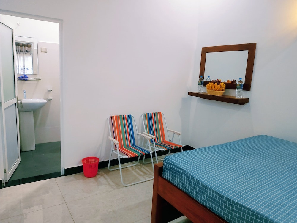 Economy Double Room, Balcony, Garden View photo 1