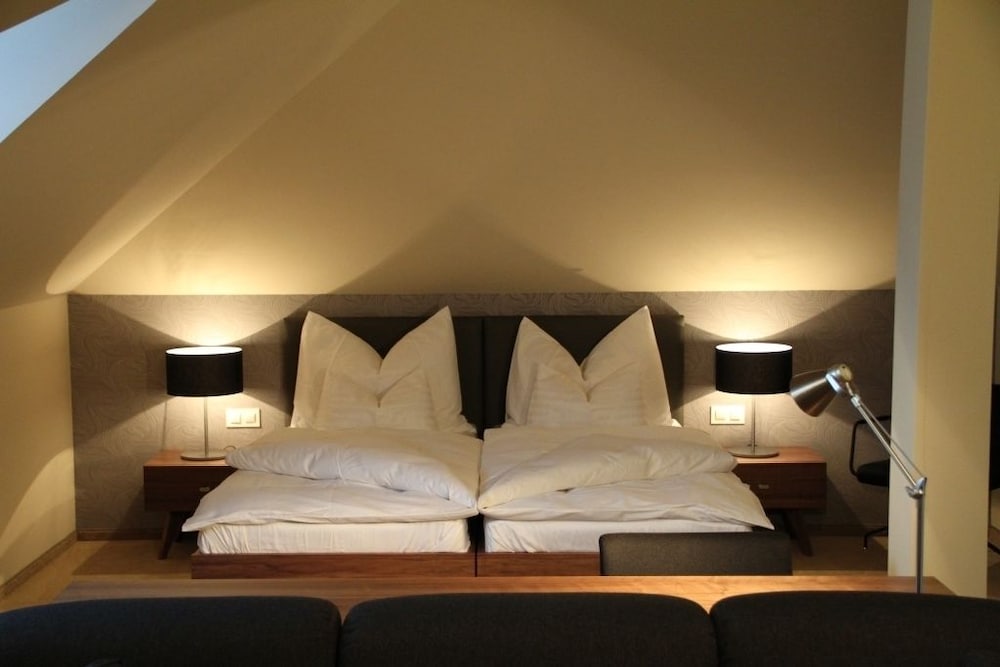 Double or Twin Room photo 3