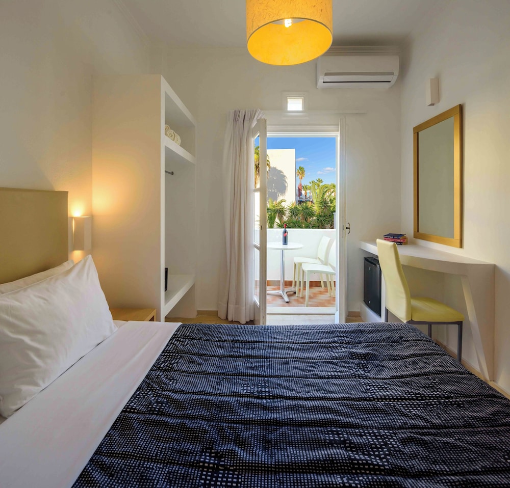 Economy Double Room - Photo 1