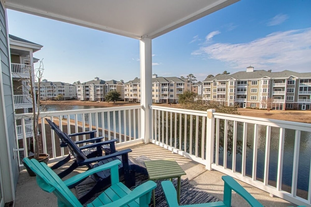 Condo, 3 Bedrooms