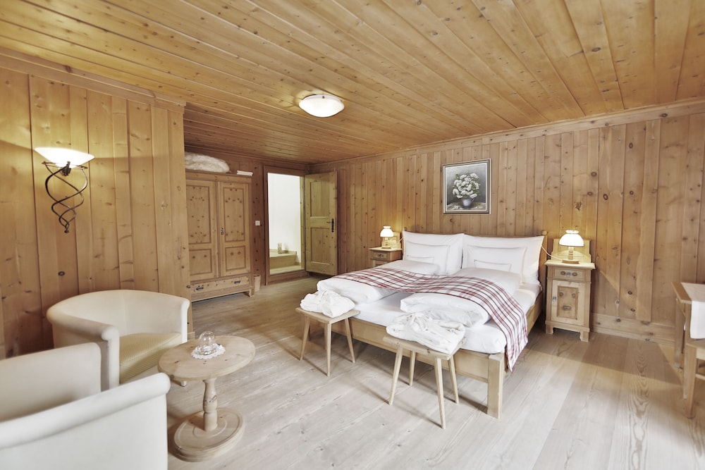Junior Suite (Engadiner) - Photo 1
