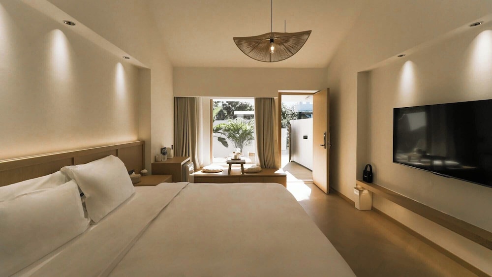 Classic Double Room, Courtyard View