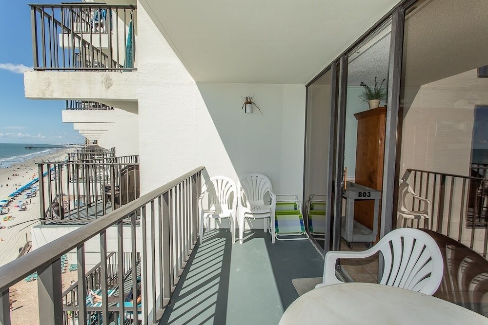 Condo, 1 Bedroom photo 3