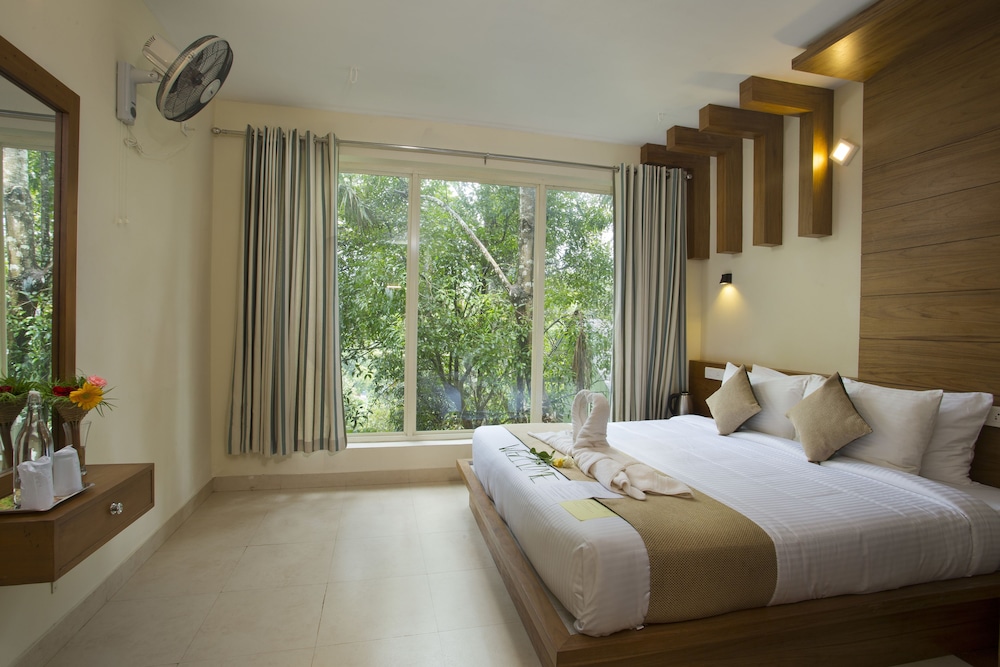 Luxury Villa, 1 King Bed photo 1