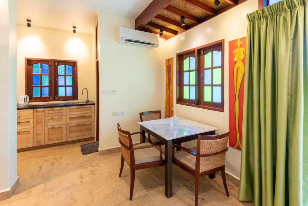 Royal Orchid Villa - Photo 24