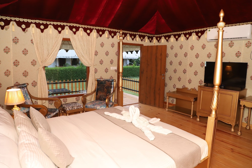 Luxury Tent photo 3