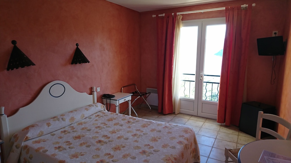 Comfort Room, Lake View photo 1