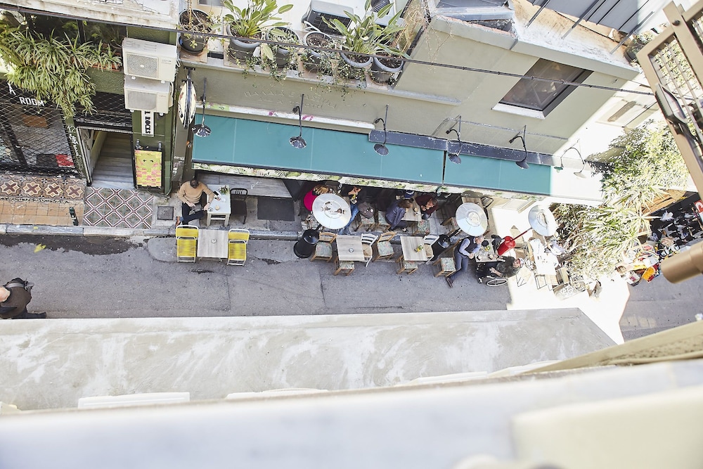 Studio (2 adults, 2nd floor) photo 2