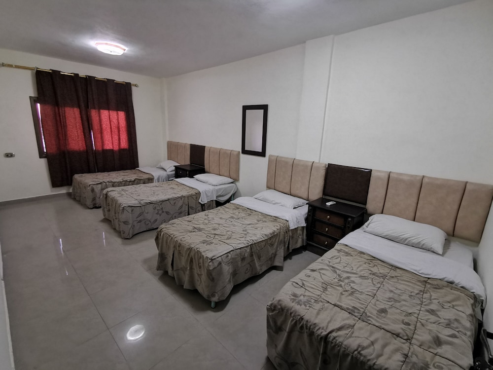 Triple Room - Photo 8