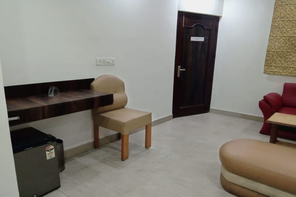 Suite - Photo 6