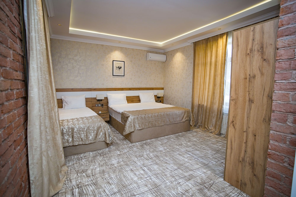 Standard Triple Room photo 1