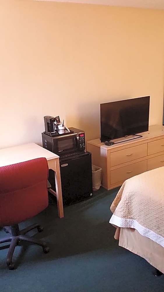 Room, 2 Queen Beds, Non Smoking photo 2