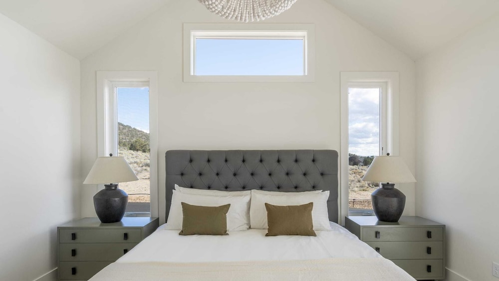House (4 Bedrooms) photo 3
