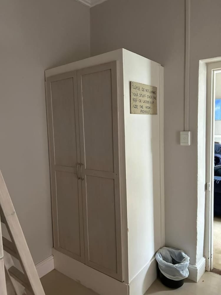 Shared Dormitory, 3 Bedrooms, Accessible, Smoking