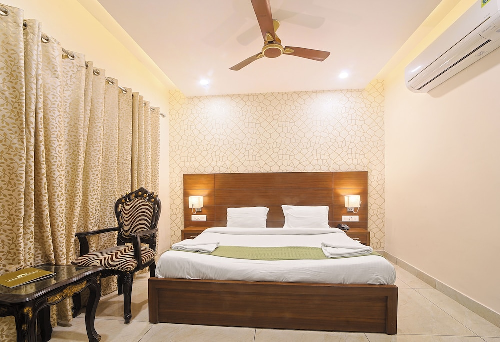 Executive Queen Room - Photo 1