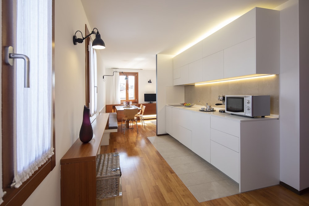 Deluxe Apartment (2 - 4 People) photo 3