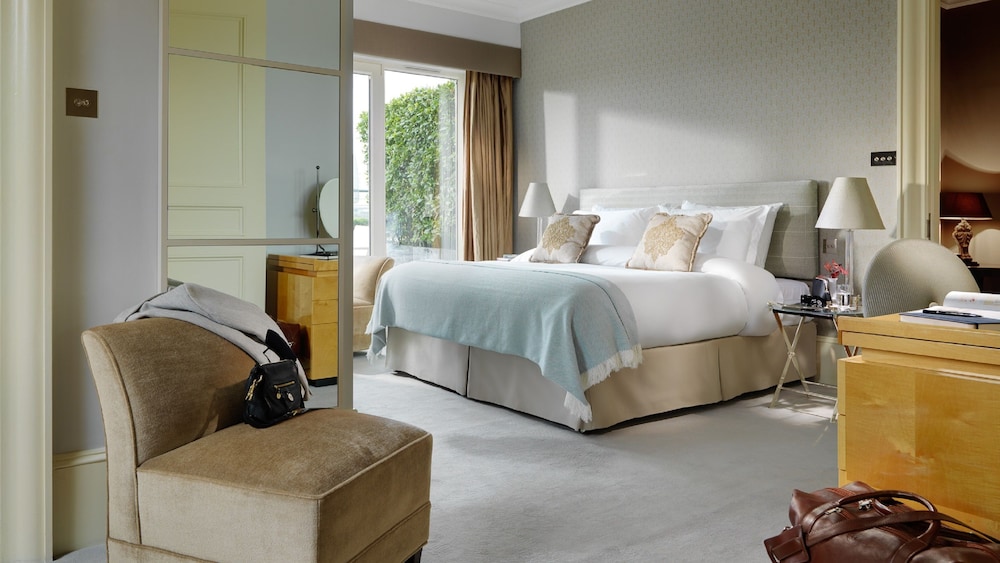 Penthouse Suite - Photo 3