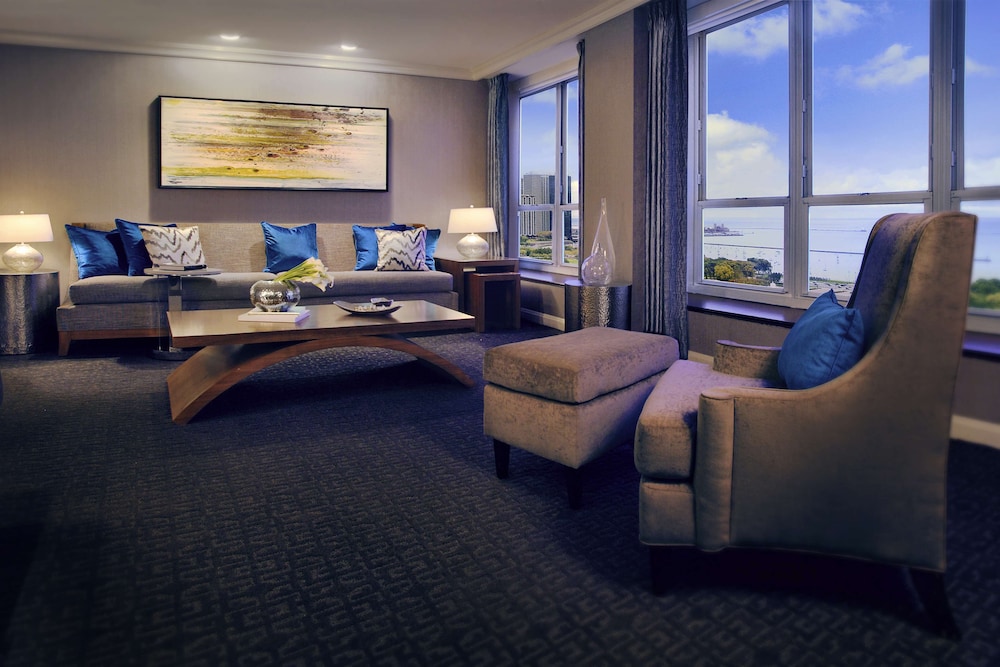 Luxury Suite, 1 King Bed