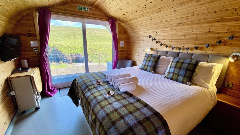 Deluxe Cabin (SEApod Breeze) photo 2