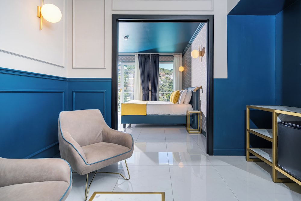 Junior Studio Suite, Sea View - Photo 10