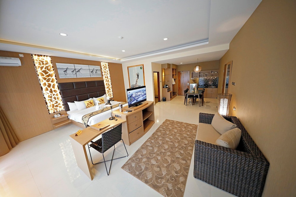 Giraffe Suite King