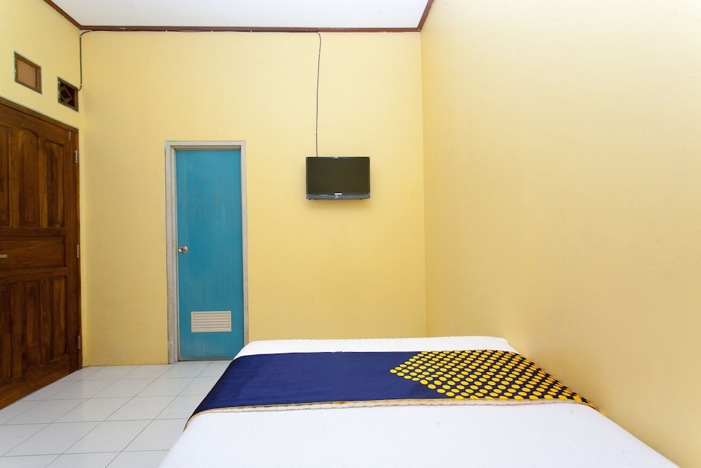 Basic Single Room