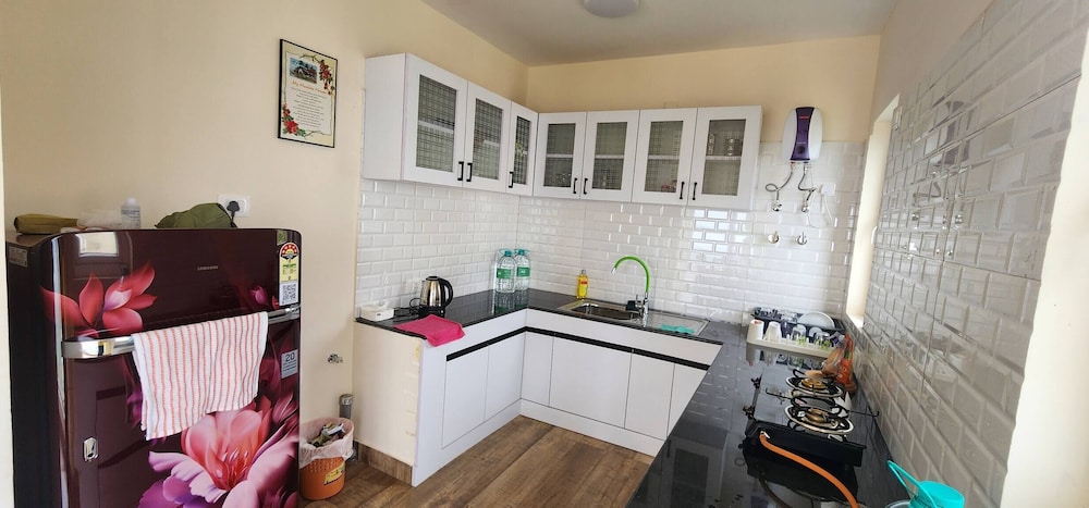 Villa, 3 Bedrooms, Accessible, Smoking photo 2