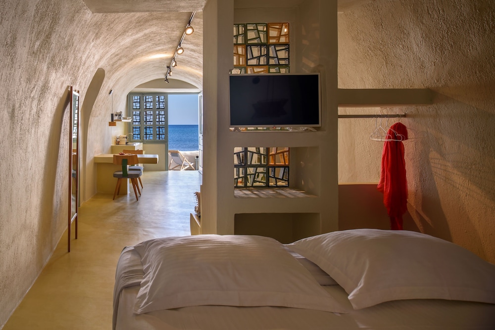 Cueva de las estrellas, Seafront
