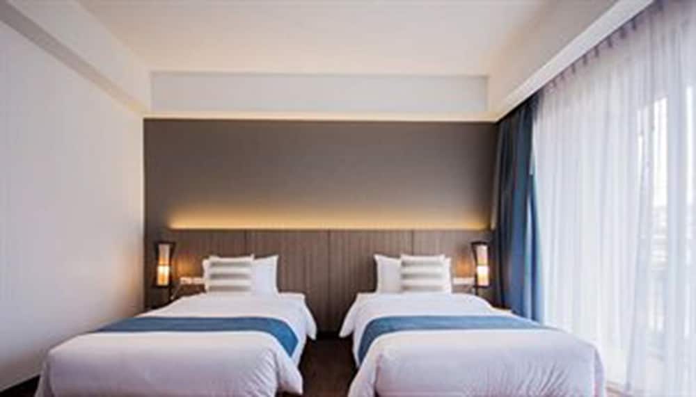 Deluxe Room (Classic Wing) photo 3