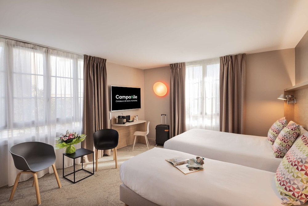 Standard Room, Multiple Beds - Photo 1