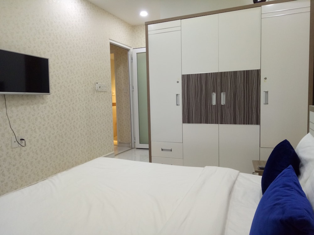 Executive Apartment