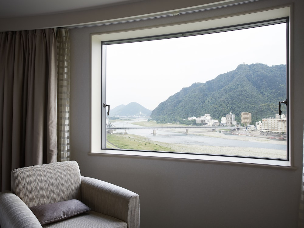 Double Room, Non Smoking - Photo 4