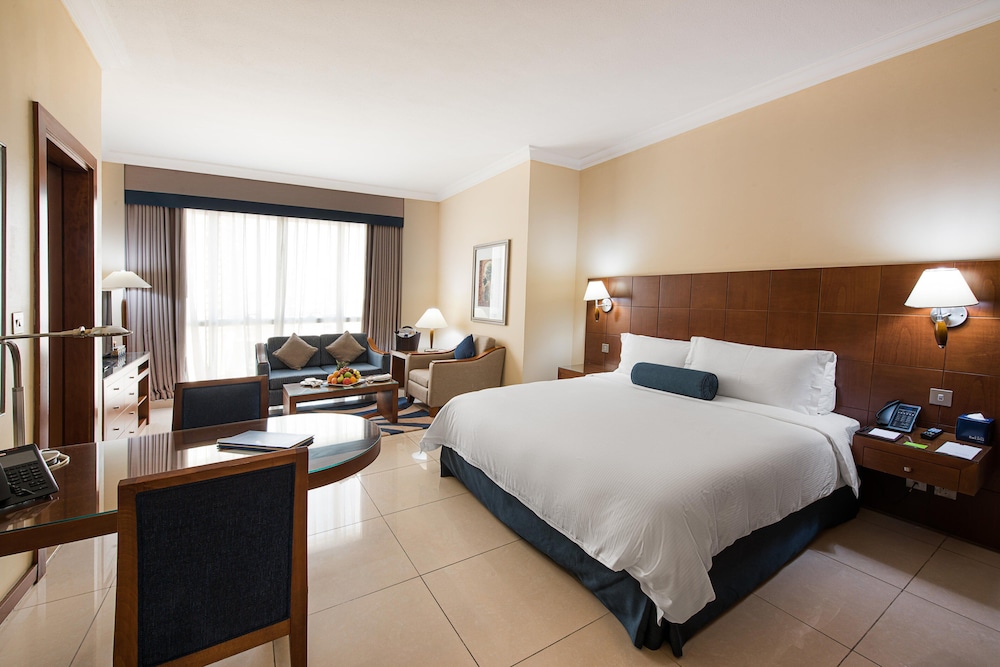 Classic Room, 1 King Bed (Guest)