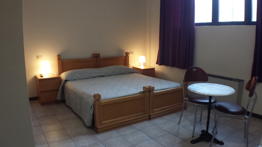 Double Room photo 3