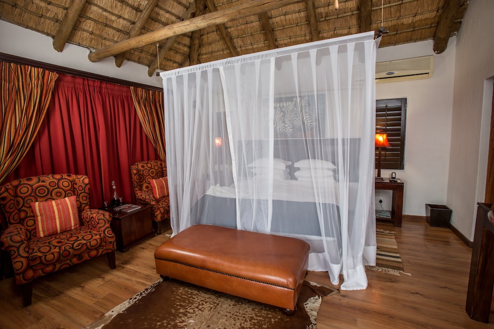 Luxury Chalet, Ensuite, Valley View
