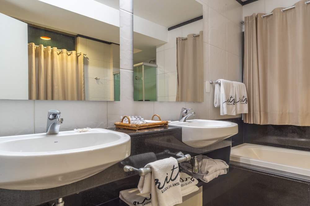 Premium Plus Suite - Photo 6