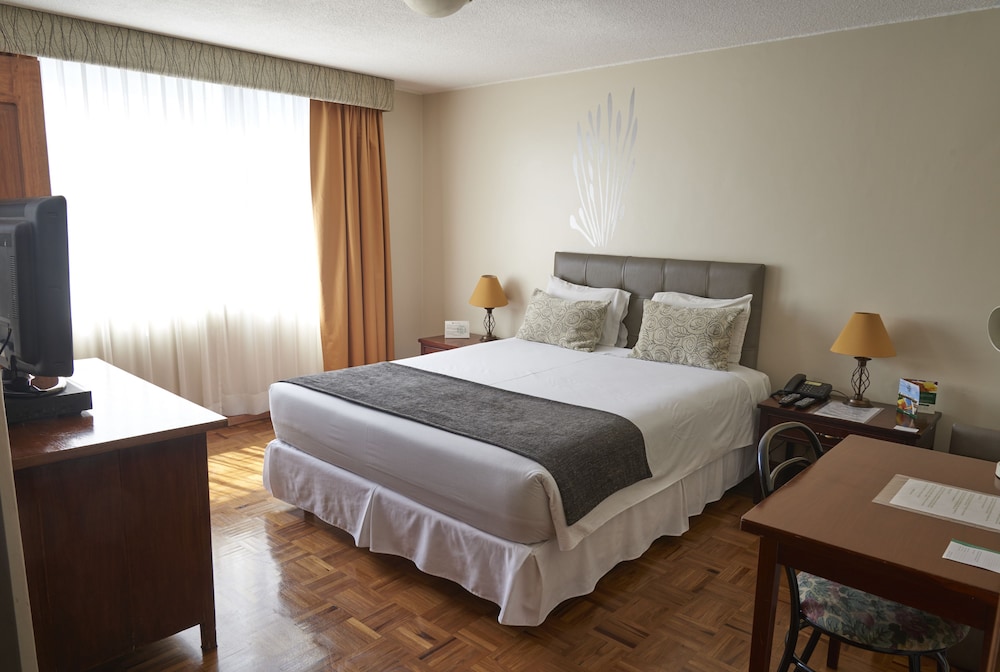 Standard Room, 1 Double Bed - Photo 5