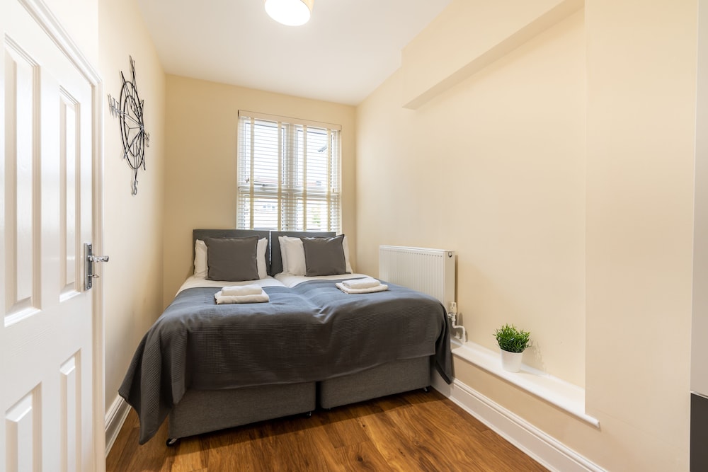 Deluxe Apartment photo 2