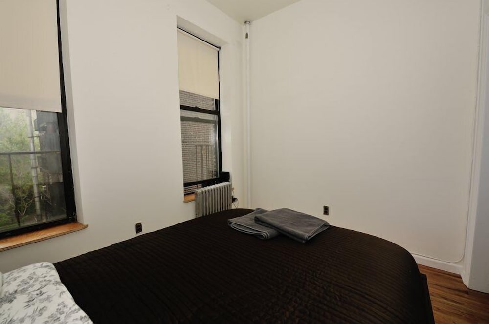 9th Avenue photo 1