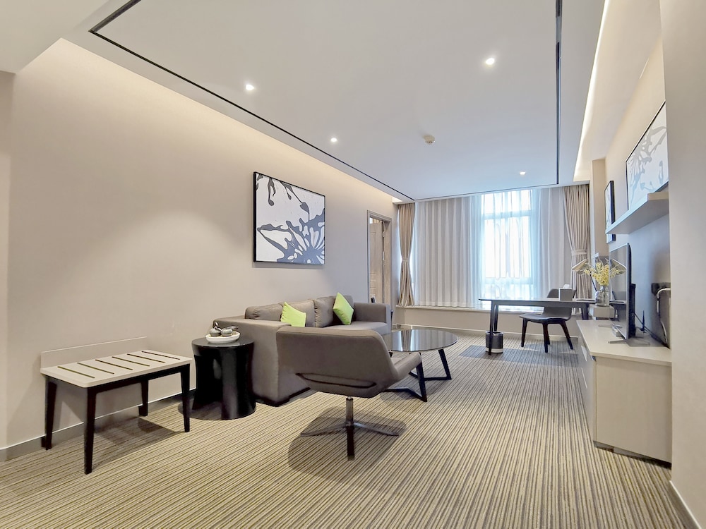 Business Suite Room photo 2