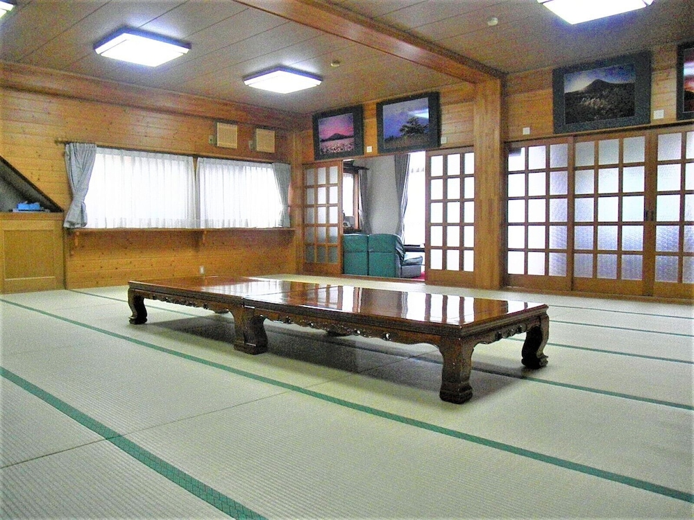Family Room photo 2