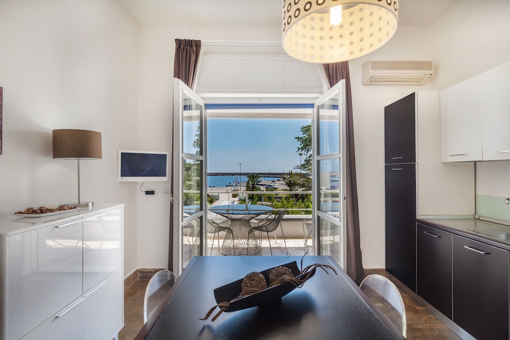 Superior Apartment, 1 Bedroom, Sea View photo 2