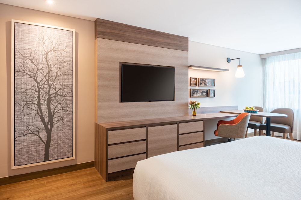 Studio Suite, Multiple Beds, City View - Photo 2