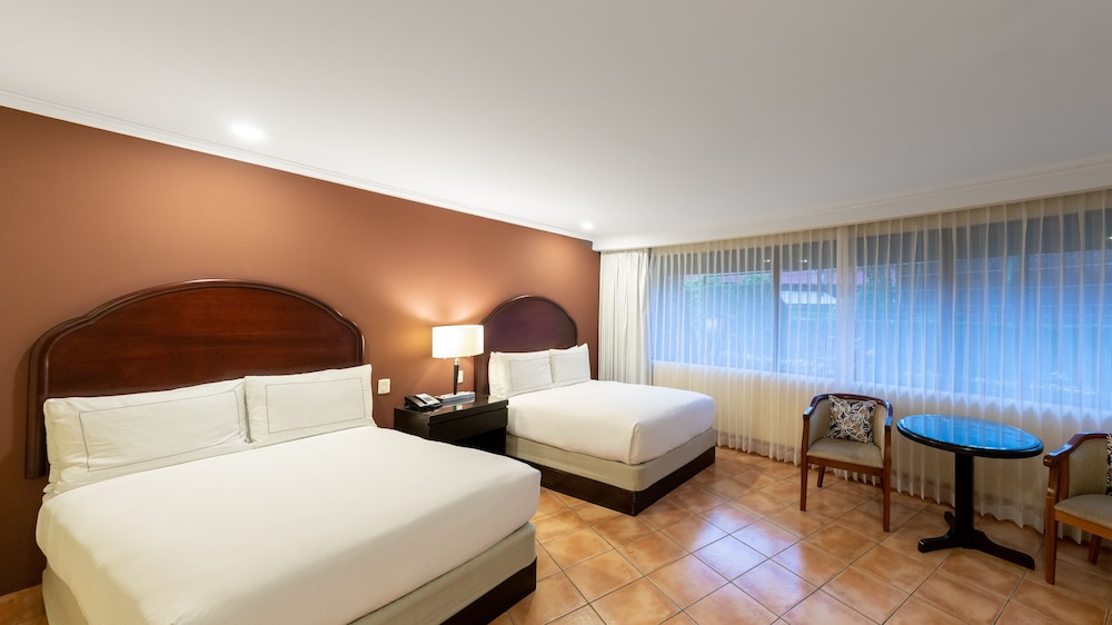 Executive Room, Club Lounge Access photo 3
