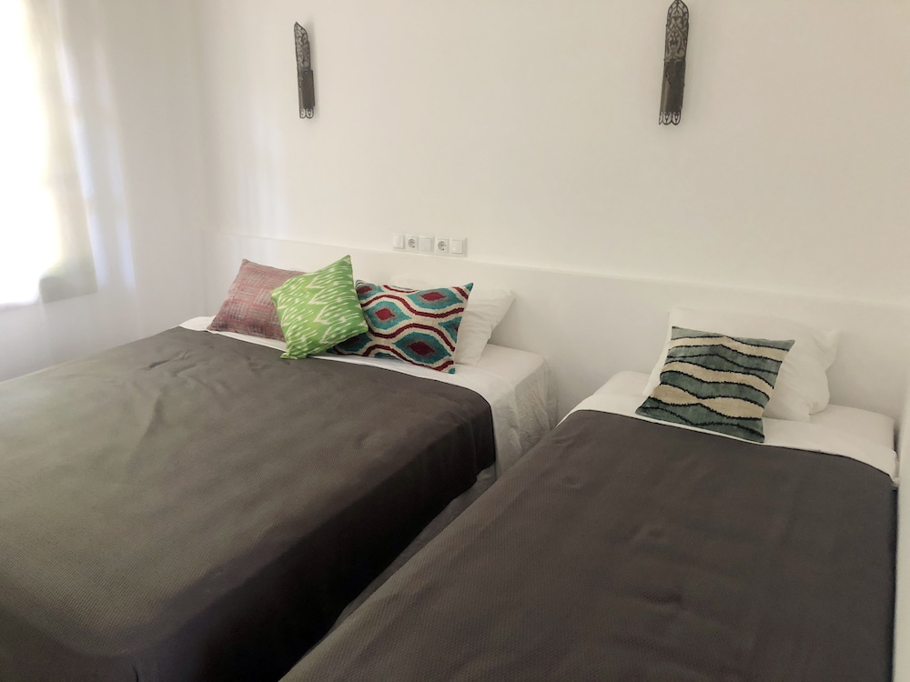 Standard Triple Room (with Extra Bed 3 Adults)